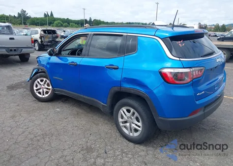 2020 Jeep Compass Sport 4X4 z USA, uszkodzony, nr VIN 3C4NJDAB9LT242772